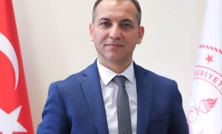 Baydur'dan LGS birincisine tebrik