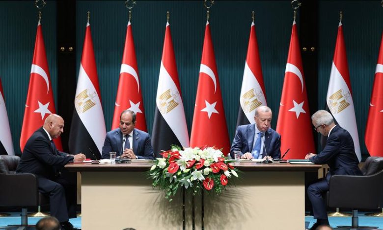 Türkiye-Mısır uçak seferleri 2 katına çıkacak