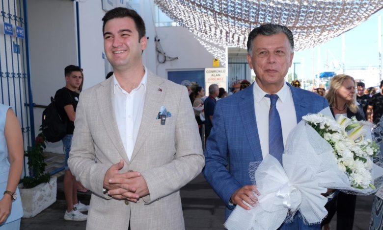 Ege'nin İki Yakası, Dostluk Konserinde Buluştu