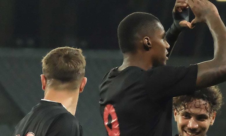 Fatih Karagümrük, Adanaspor'u rahat geçti