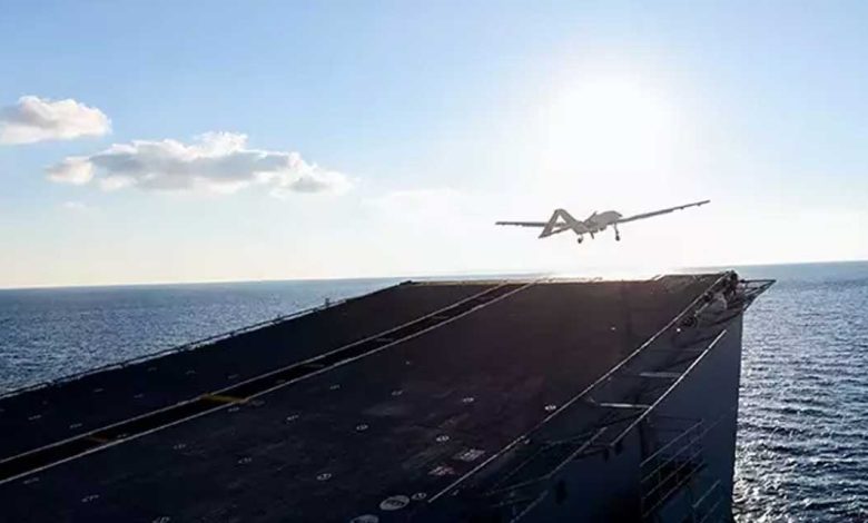 Bayraktar TB3, TCG Anadolu’dan ilk kalkış ve inişle dünya havacılık tarihine geçti