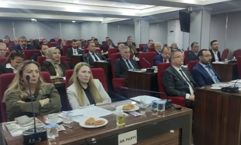 Isparta Belediye Meclisi'nden halk otobüslerine müjde