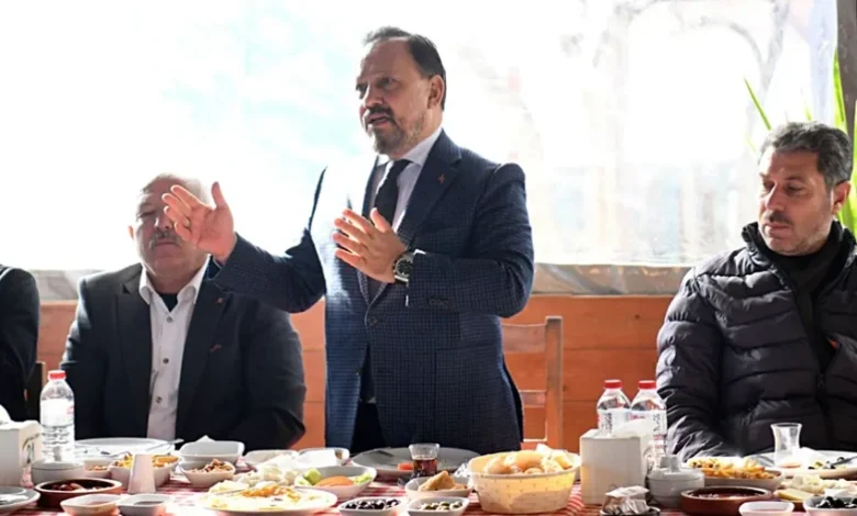 Bilal Uludağ mahalle muhtarlarıyla buluştu - Birlik Haber Ajansı