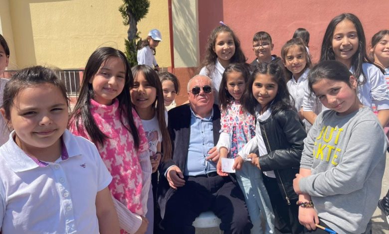 İsmail Er, Beyaz bastonun önlem ve anlamını paylaştı - Birlik Haber Ajansı