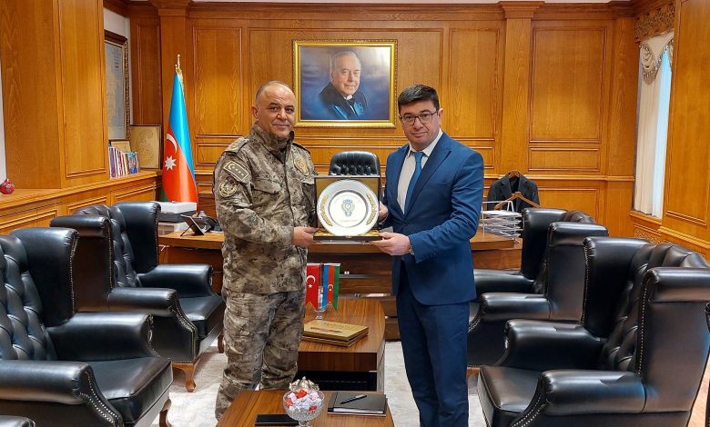 Kars Emniyet Müdürü Mehmet Ömür Saka'dan, Azerbaycan Kars Başkonsolosu Zamin Aliyev'e ziyaret - Birlik Haber Ajansı