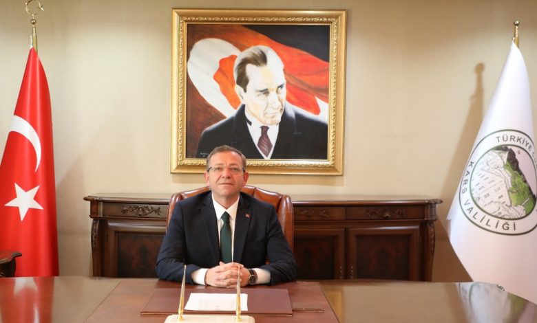 Kars Valisi Ziya Polat: "Tatilinizi; dinlenerek, bolca kitap okuyarak, sosyal, kültürel ve sportif aktiviteler yapın" - Birlik Haber Ajansı