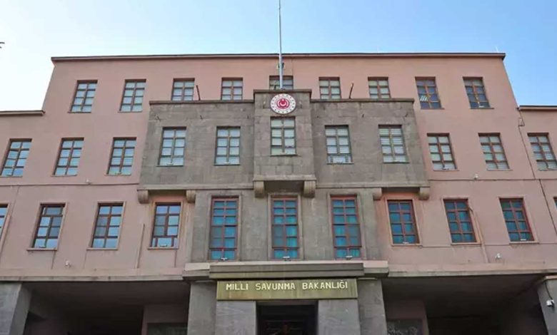 MSB, 5 teğmen ve 3 disiplin amirine TSK'den ihraç kararı verdi - Birlik Haber Ajansı