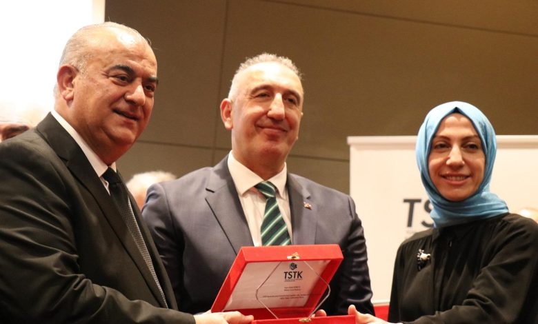TSTK’da görev değişimi: Cevdet Akay TSTK genel başkanlığını Hakan Gültekin’e devretti - Birlik Haber Ajansı