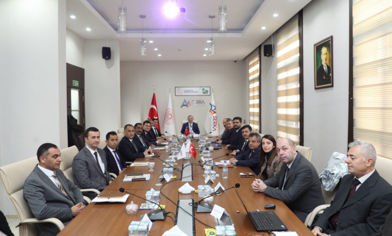 Kars'ta Çıldır Gölü Havzası Koruma Planı bilgilendirme toplantısı yapıldı - Birlik Haber Ajansı