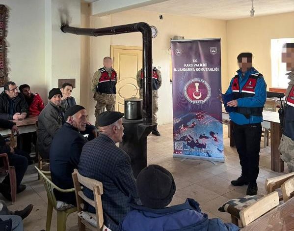 Kars'ta Vatandaşlara Siber Farkındalık ve Bilinçlendirme Eğitimi Verildi - Birlik Haber Ajansı