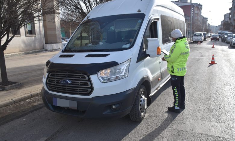 Kars'ta öğrenci servislerine yönelik denetimler gerçekleştirildi - Birlik Haber Ajansı