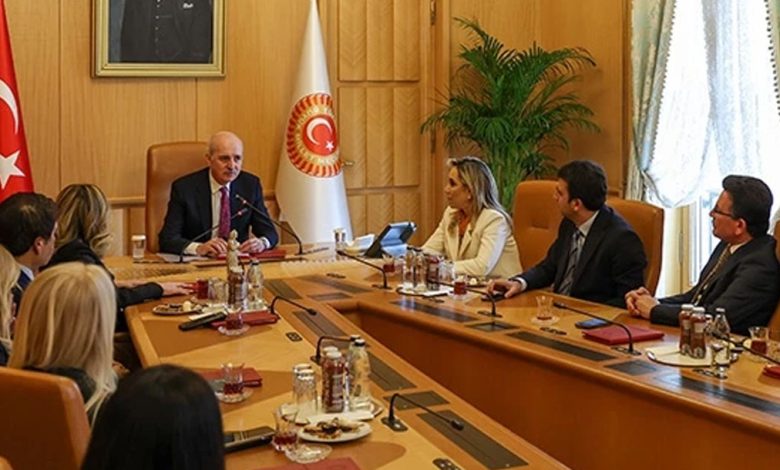 TBMM Başkanı Kurtulmuş, Antalyalıları kabul etti - Birlik Haber Ajansı