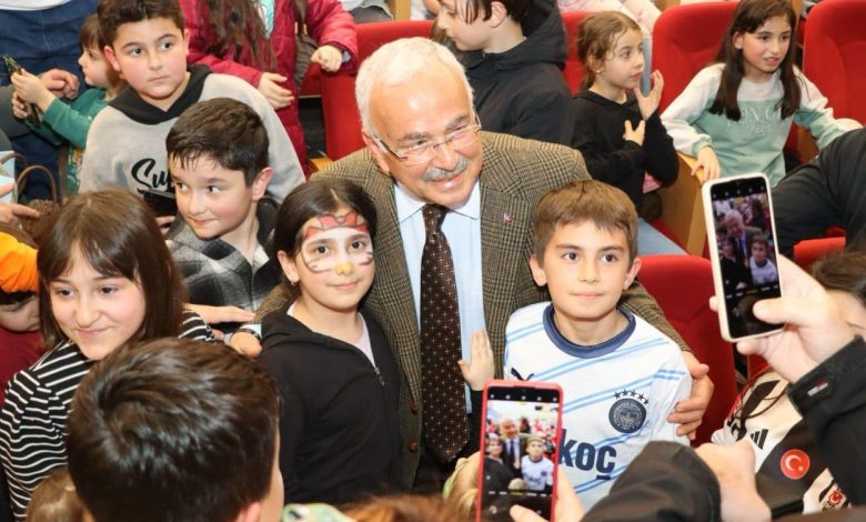 Başkan Güler, çocukların sevincine ortak oldu - Birlik Haber Ajansı