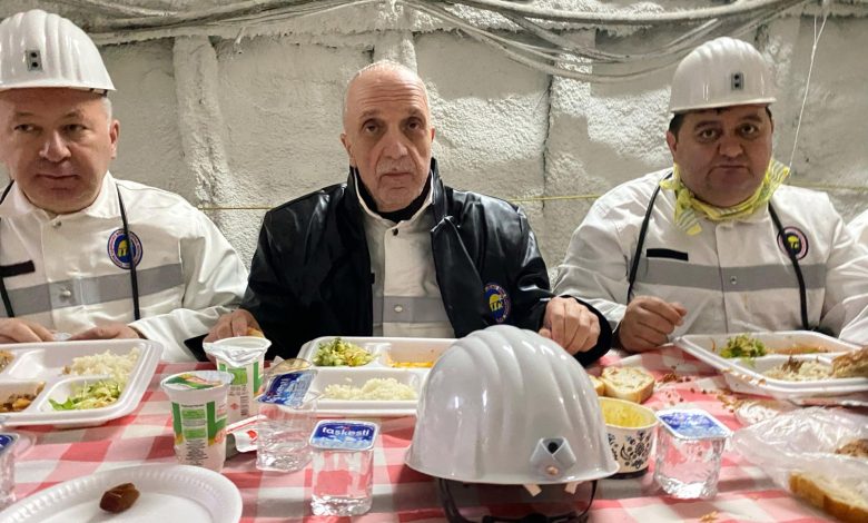 Ergün Atalay, madencilerin iftar sofrasına konuk oldu - Birlik Haber Ajansı