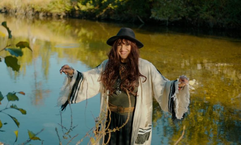 Sanatçı Oya Tezcan yeni proje hazırlığında - Birlik Haber Ajansı