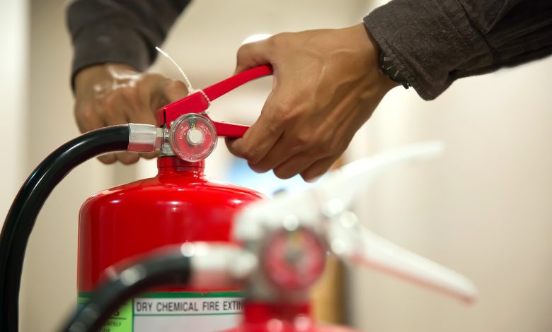 TSE'den yangın tüpleri için standart uyarısı: Belgeler askıya alınabilir! - Birlik Haber Ajansı