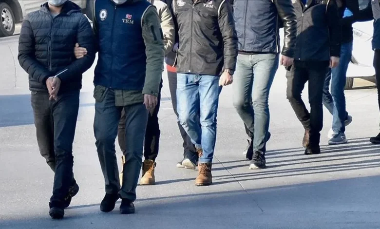 Van’da değişik suçlardan 48 kişi tutuklandı - Birlik Haber Ajansı