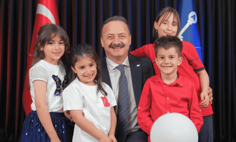 Ağıralioğlu, 23 Nisan’da çocuklara seslendi: Hayalleriniz, geleceğimizi şekillendirecek - Birlik Haber Ajansı