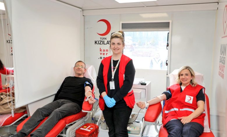 Kars Valisi Ziya Polat, kan bağışı çağrısında bulundu - Birlik Haber Ajansı