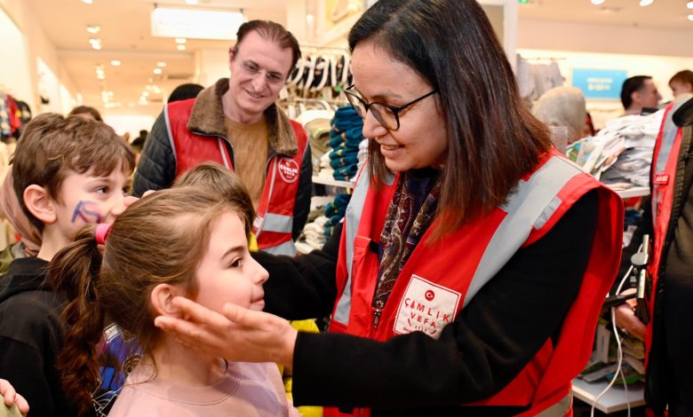 İyilik Hareketi Çocukların Yüzünü