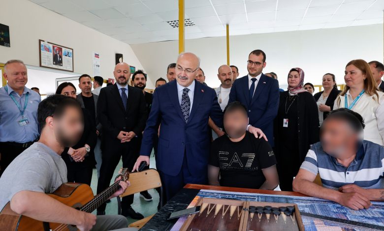 Bağımlılıkla Mücadele Merkezine İlk