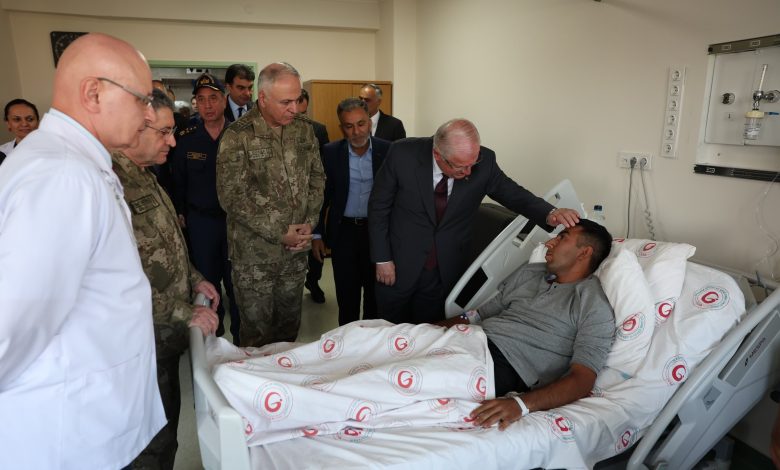 Bakan Güler’den GATA’da Mehmetçiklere Anlamlı Ziyaret