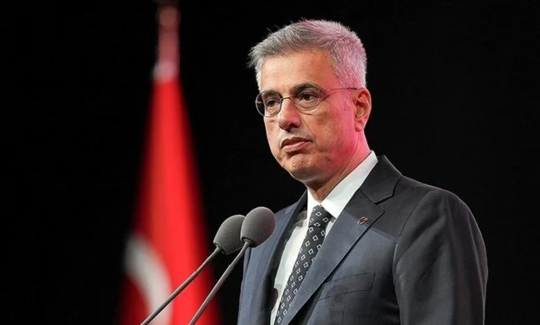 Sağlık Bakanı Kemal Memişoğlu,