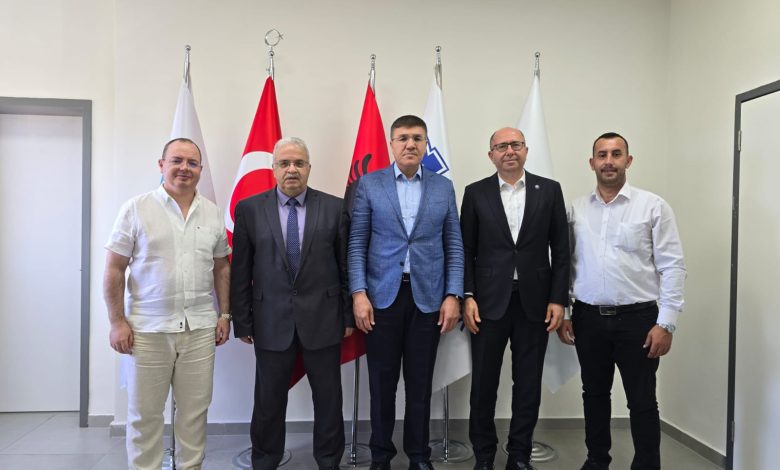 SÜMEYYENUR ALP – TEKHA