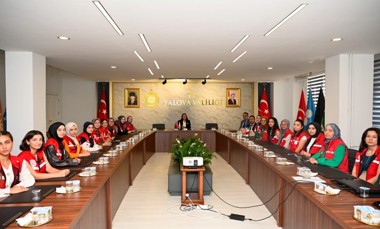 SÜMEYYENUR ALP – TEKHA