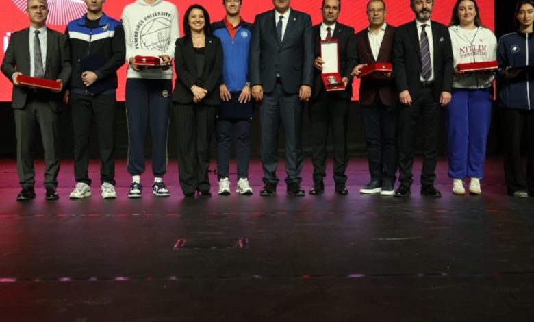 SARA ÇETİNKAYA – BALIKESİR