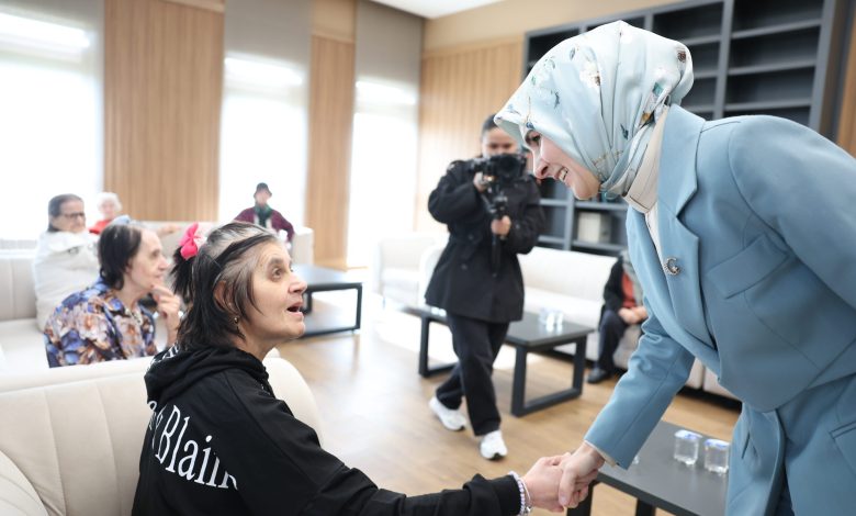 İSTANBUL / TEKHA Aile