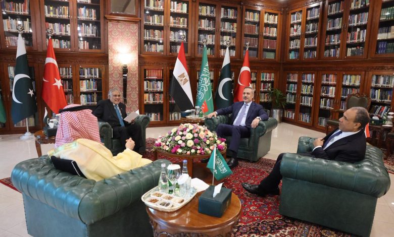 PAKİSTAN / TEKHA Dışişleri Bakanı