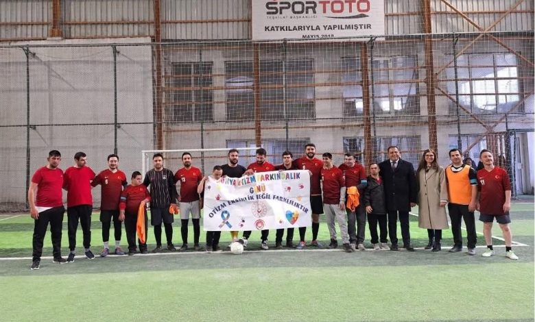 Kars’ta Otizm Farkındalık Günü’nde Sahada Farkındalık ve Dayanışma