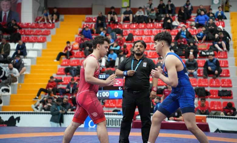 Kars'ta bin 500 pehlivan minderde ter dökecek